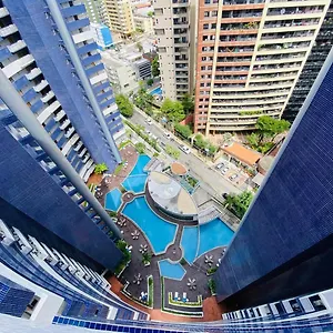 Liv Na Beira-mar , Fortaleza (Ceara) Brasil